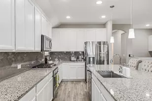 2809 Ranger Ln, Aubrey, TX 76227 - Photo 12