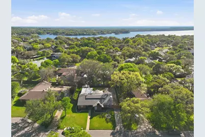 8709 Granite Court, Fort Worth, TX 76179 - Photo 2