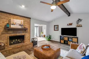 310 Biscay Dr, Garland, TX 75043 - Photo 8