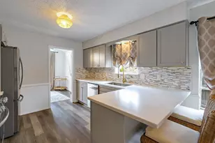 310 Biscay Dr, Garland, TX 75043 - Photo 16