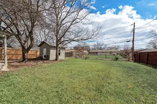 3924 Emerald Dr, Mesquite, TX 75150 - Photo 16