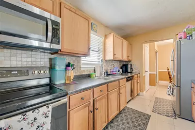 3924 Emerald Drive, Mesquite, TX 75150 - Photo 8