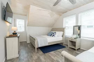 1221 Sleepy Water Ct, Granbury, TX 76048 - Photo 24