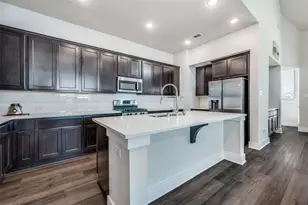 4713 Honeysuckle Ct, Aubrey, TX 76227 - Photo 12