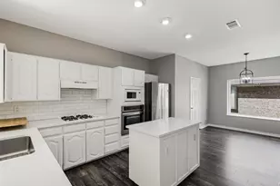 1310 Rosewood Ln, Allen, TX 75002 - Photo 14