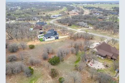 720 S Sugartree Drive, Lipan, TX 76462 - Photo 6