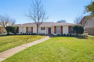 808 Rivercrest Blvd, Allen, TX 75002 - Photo 2