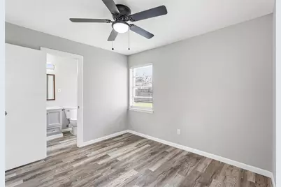 6129 Singing Hills Drive, Dallas, TX 75241 - Photo 14