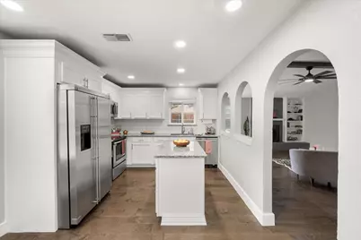 1405 Timberline Drive, Benbrook, TX 76126 - Photo 6