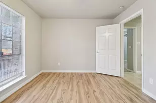 413 Glenhaven Dr, Azle, TX 76020 - Photo 30