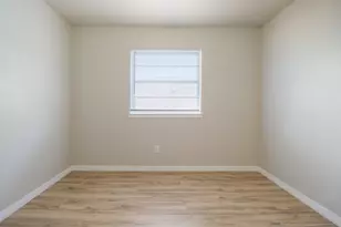 413 Glenhaven Dr, Azle, TX 76020 - Photo 16