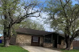 413 Glenhaven Dr, Azle, TX 76020 - Photo 1