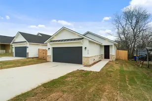 408 Matthew St, Hillsboro, TX 76645 - Photo 1