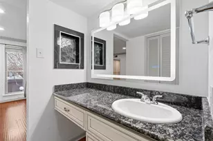 6036 Birchbrook Dr, Dallas, TX 75206 - Photo 10