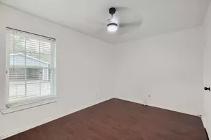 4005 Tynes Dr, Garland, TX 75042 - Photo 14