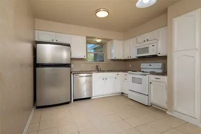 551 Rockledge Drive, Saginaw, TX 76179 - Photo 16