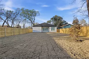 8724 Quinn St, Dallas, TX 75217 - Photo 20