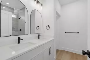 8724 Quinn St, Dallas, TX 75217 - Photo 14