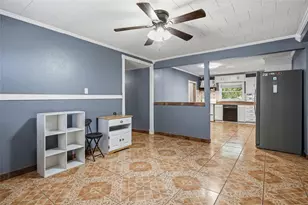 1115 S Hazelwood St, Sherman, TX 75090 - Photo 14