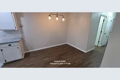 1029 Cottonwood Trail, Benbrook, TX 76126 - Photo 4