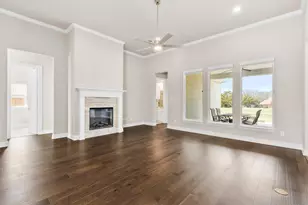 4651 Spg Gdn Rd, Midlothian, TX 76065 - Photo 4