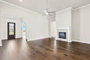 4651 Spg Gdn Rd, Midlothian, TX 76065 - Photo 4