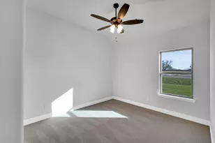 108 Lila Lk Dr, Waxahachie, TX 75165 - Photo 20