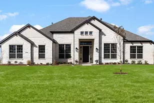 108 Lila Lk Dr, Waxahachie, TX 75165 - Photo 1