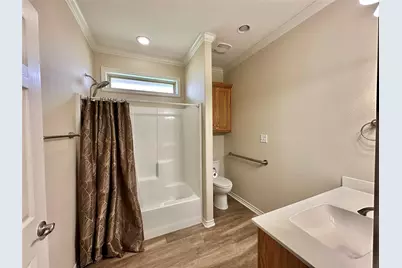 318 E 4th Street, Lindsay, TX 76250 - Photo 24