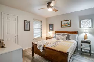 306 Tahiti Dr, Granbury, TX 76048 - Photo 22