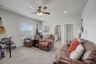 2104 Cash Point Ct, Granbury, TX 76049 - Photo 18