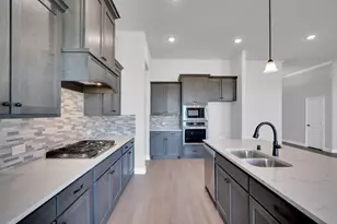 128 Lila Lk Dr, Waxahachie, TX 75165 - Photo 14