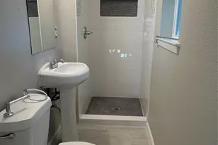 111 Minnie Dr, Itasca, TX 76055 - Photo 2