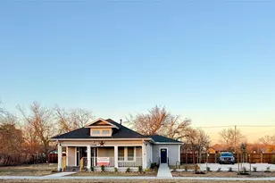 802 E Broad St, Forney, TX 75126 - Photo 1