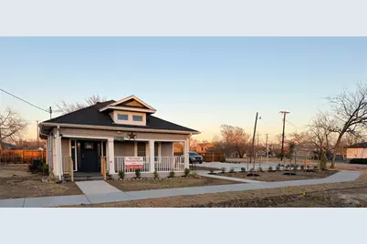 802 E Broad Street, Forney, TX 75126 - Photo 2