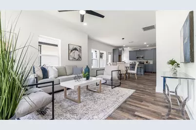 920 S Montreal Avenue, Dallas, TX 75208 - Photo 2