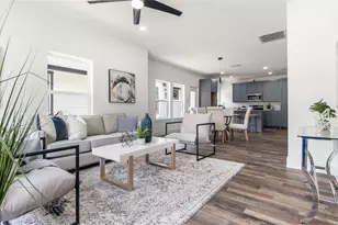 920 S Montreal Ave, Dallas, TX 75208 - Photo 2