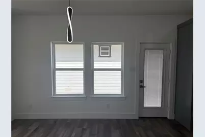 920 S Montreal Avenue, Dallas, TX 75208 - Photo 14