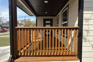 920 S Montreal Ave, Dallas, TX 75208 - Photo 4