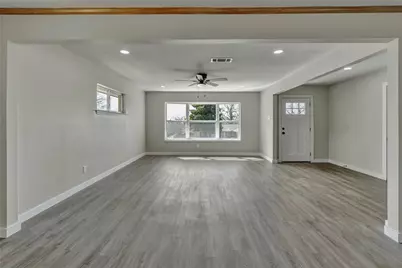 1901 Sandy Lane, Irving, TX 75060 - Photo 6