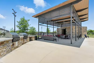 421 Blue Creek Cove, McKinney, TX 75071 - Photo 34