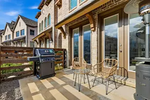 421 Blue Crk Cv, McKinney, TX 75071 - Photo 4