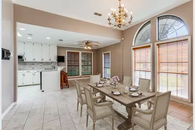 10127 Chisholm Trail, Dallas, TX 75243 - Photo 4