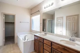 3224 Stonecrop Trail, Denton, TX 76226 - Photo 10