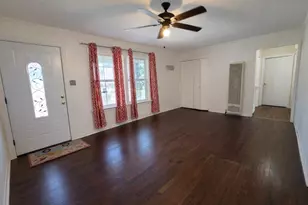 1716 Ridgewood Dr, Denison, TX 75020 - Photo 2