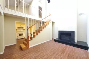 12735 Burninglog Ln, Dallas, TX 75243 - Photo 2