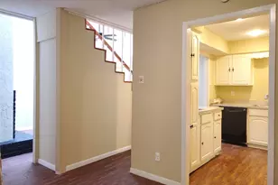 12735 Burninglog Ln, Dallas, TX 75243 - Photo 8