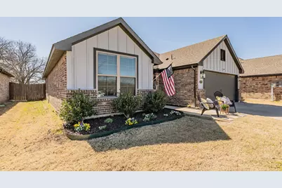 141 Maverick Lane, Pilot Point, TX 76258 - Photo 8