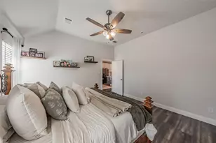 141 Maverick Ln, Pilot Point, TX 76258 - Photo 32