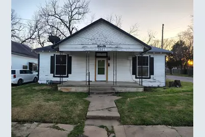 1001 S 16th Street, Waco, TX 76706 - Photo 1